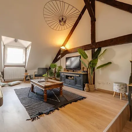 Apartment Le Double G- T2 Avec Mezzanine Idealement Place