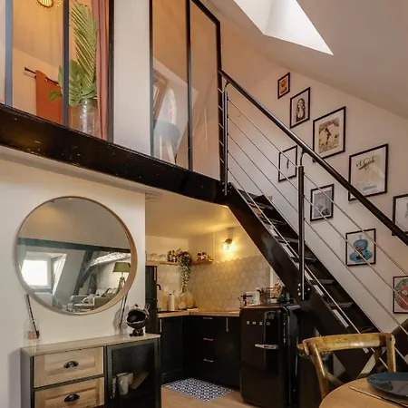 Le Double G- T2 Avec Mezzanine Idealement Place *