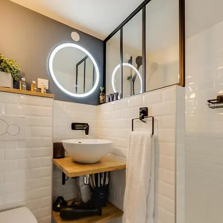 Apartment Le Double G- T2 Avec Mezzanine Idealement Place